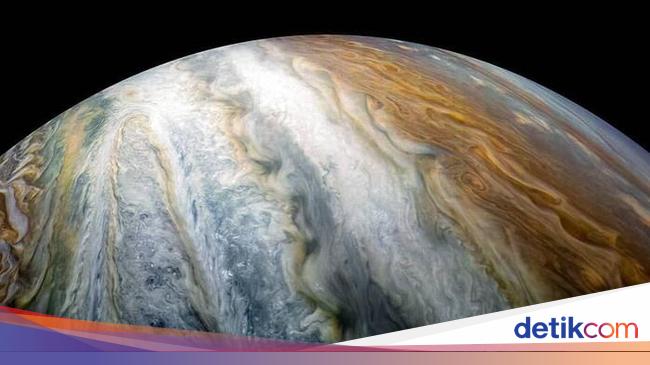 Teka-teki Warna Jupiter yang Berubah-ubah Akhirnya Terjawab