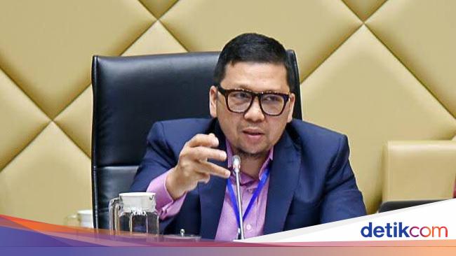 Ketua Komisi II Tolak Usul Money Politics Dilegalkan: Kita Antimoral Hazard