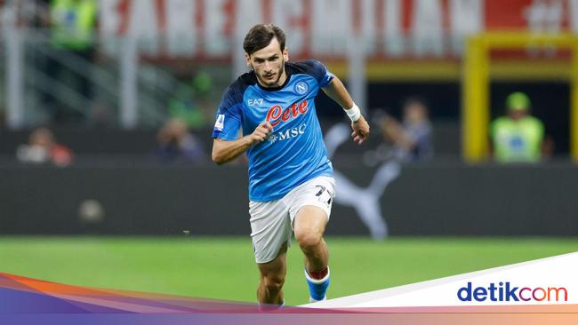 Napoli Bantai Juventus Lima Gol: Dulu Maradona, Sekarang Kvaradona