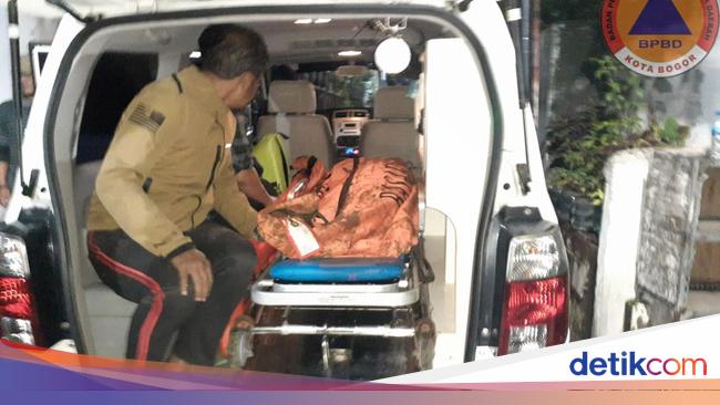 4 Selamat, 1 Tewas, 3 Proses Evakuasi