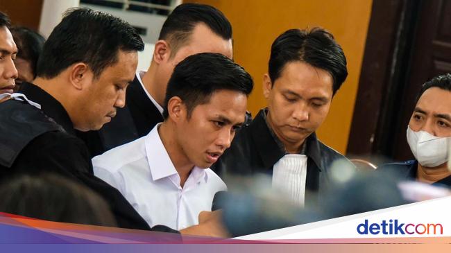 Kejagung Menanti Keberanian dan Konsistensi Bharada E di Kasus Brigadir J