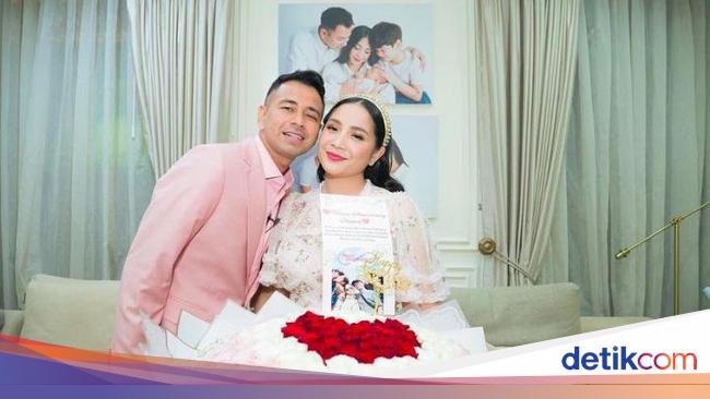 Duh! Raffi Ahmad Pernah Blokir Nomor Nagita Slavina