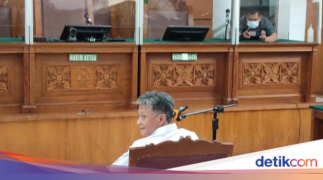 Sidang Perdana Brigjen Hendra Kurniawan Dimulai!