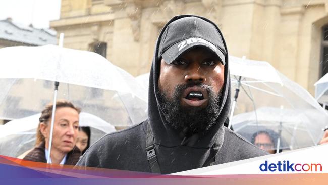 Salah Terus! Kanye West Pilih Puasa Ngomong