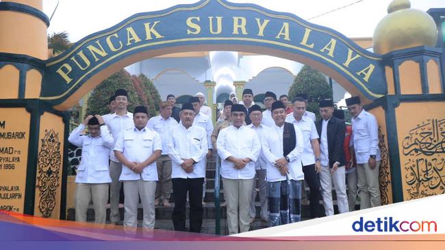 Ke Ponpes Ciamis dan Tasik, Sekjen Gerindra Bawa Pesan dari Prabowo