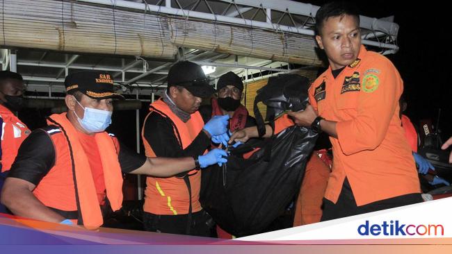 Korban Tewas Kebakaran Kapal Cantika 77 di NTT Jadi 18 Orang!