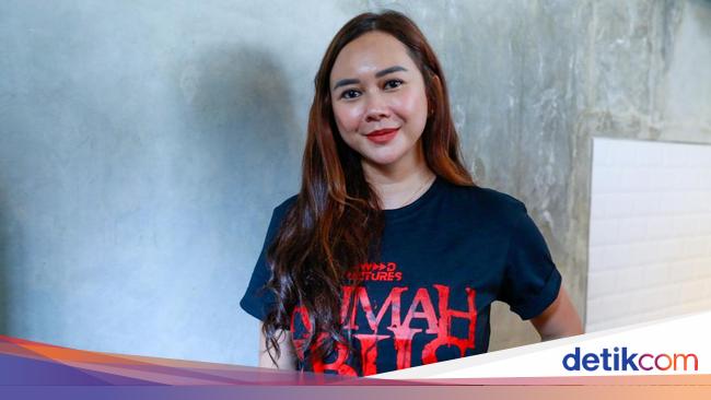 Aura Kasih Ditanya Keberadaan Eks Suami: Antah Berantah!