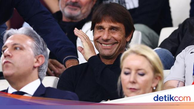 Masih Lanjut di Tottenham Nggak Nanti, Conte?