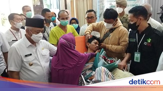 Vicky Korban Tragedi Kanjuruhan: Dua Kali Lewati Kritis