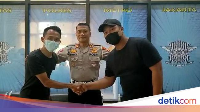 9 Fakta Driver Taksi Online Tabrak Lari Roadbike Berujung Minta Maaf