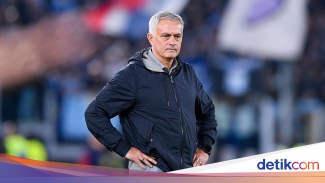 Sassuolo Vs Roma: Mourinho Nantikan Respons Giallorossi