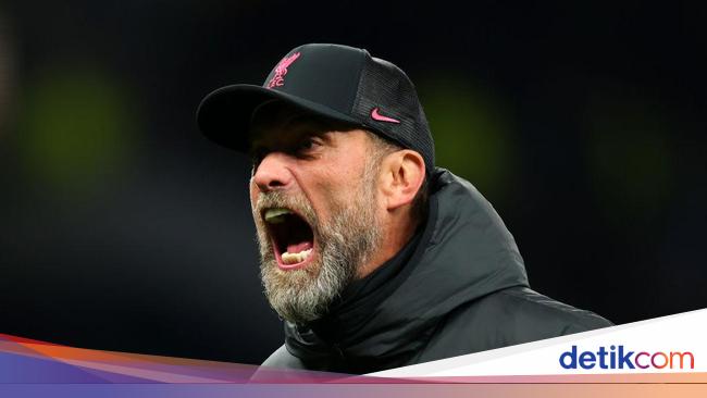 Klopp Tidak Setuju dengan Pendekatan MU Bangun Tim