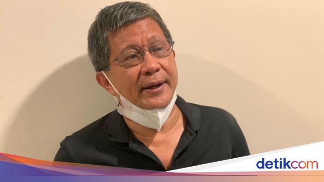 Relawan Jokowi Laporkan Rocky Gerung Terkait Ujaran Kebencian ke Polda Jabar