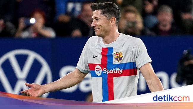 Lewandowski Tak Terima Diskors 3 Laga