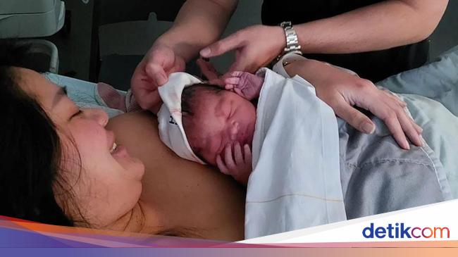 Gracia Indri Kehilangan 2 Liter Darah Usai Melahirkan