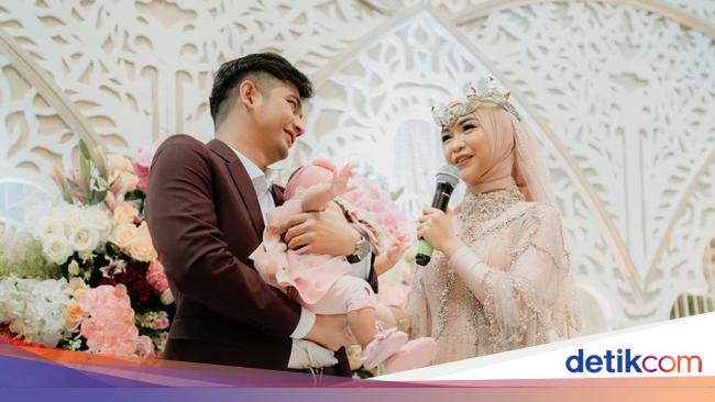 Tuai Pro Kontra, Ria Ricis Ungkap Alasan Anak Sudah MPASI Dini