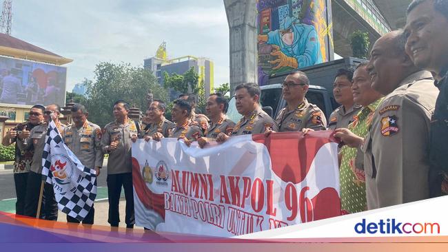 Akpol '96 Kirim 2.000 Kasur Lipat-1.000 Jaket ke Korban Gempa Cianjur