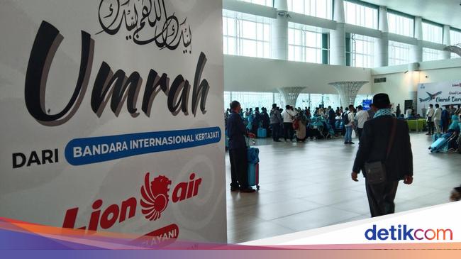 Makin Banyak Jemaah Umrah Terbang dari Kertajati