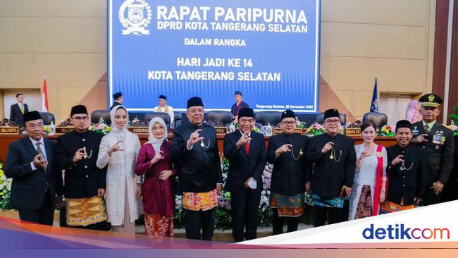 Paripurna HUT Ke-14 Tangsel, Walkot Pamer Capaian Pembangunan