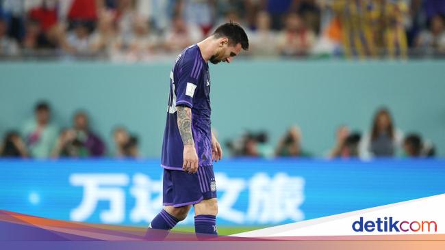 Pologne vs Argentine : Messi rate le penalty !