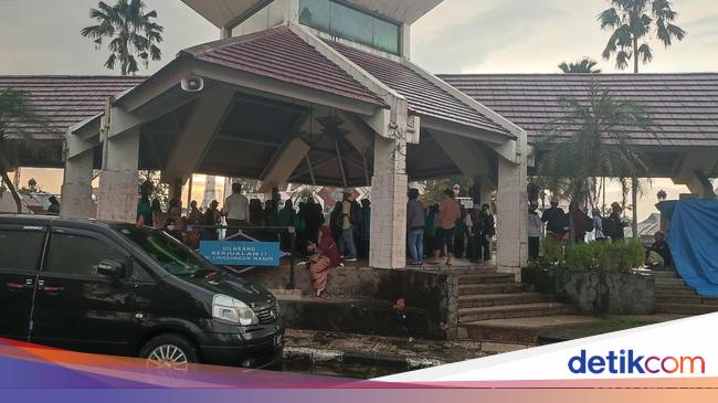 Cerita Salah Satu Massa Reuni 212 Lebih Senang Digelar di Monas