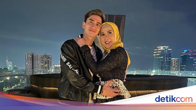 Venna Melinda Di-KDRT Ferry Irawan, Verrell Bramasta Tulis Pesan Menyentuh