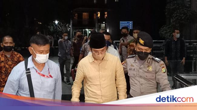 Duduk Perkara Bupati Bangkalan Tersangka Suap Jual Beli Jabatan