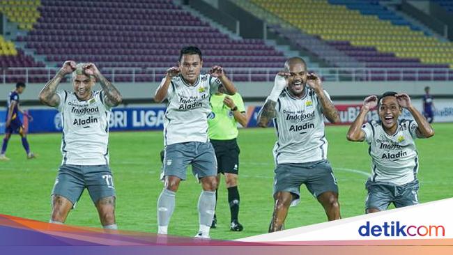 Top! Luis Milla Datang, Persib Menang Lima Laga Beruntun