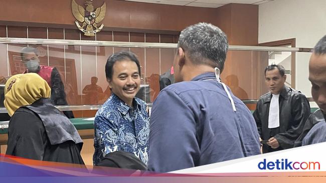 Ironisnya Roy Suryo Terbelit UU ITE Padahal Dulu Ikut Susun Jadi Beleid