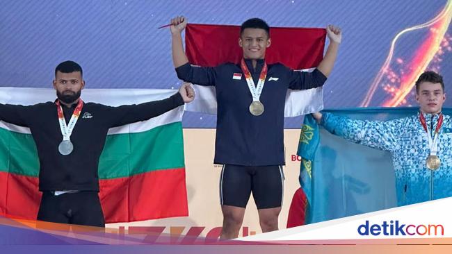 Atlet PORBIN Sabet Emas di Kejuaraan Angkat Besi Dunia