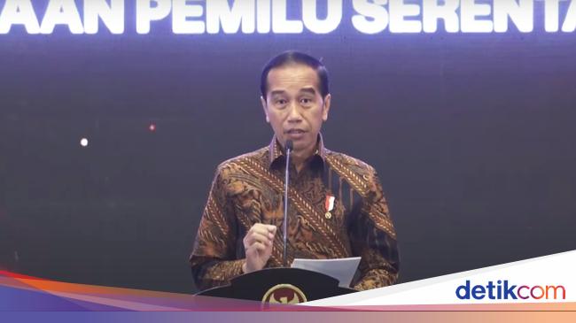 Jokowi Minta Bawaslu-KPU Buat Aturan yang Jelas: Jangan Banyak Tafsir!