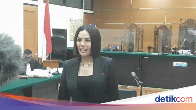 Akun IG Nikita Mirzani Sindir Dito Mahendra Mangkir dari Panggilan KPK-Polisi