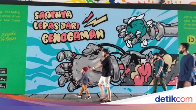 6 Street Artist Indonesia Pamer Karya di Terowongan Kendal