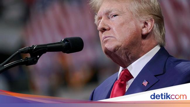 Donald Trump Dijerat Lebih dari 30 Dakwaan Terkait Penipuan Bisnis