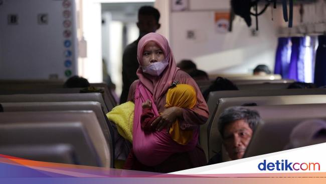 Tiket Kereta Buat Mudik Lebaran Bisa Dibeli Sekarang, Begini Caranya!