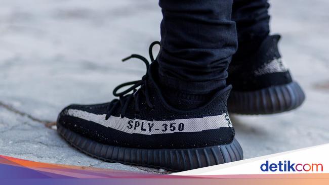 Yeezy Nggak Laku, Adidas Ditaksir Rugi Nyaris Rp 20 Triliun