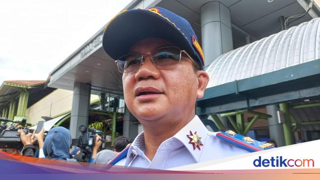 Pemprov DKI Naikan Tarif Parkir Bagi Kendaraan yang Tak Lolos Uji Emisi