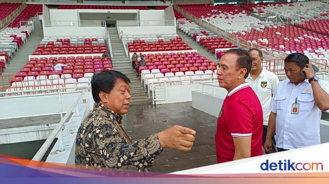 Jokowi Watch Indonesia Vs Cambodia?  Iwan Bule: Thank you, Mr. President