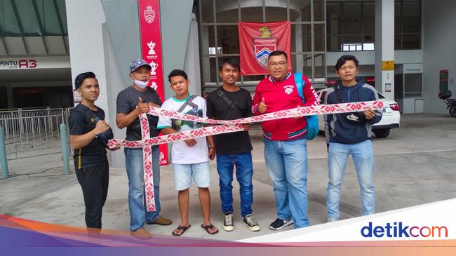 Suporter Indonesia di Malaysia Tolak KLB PSSI