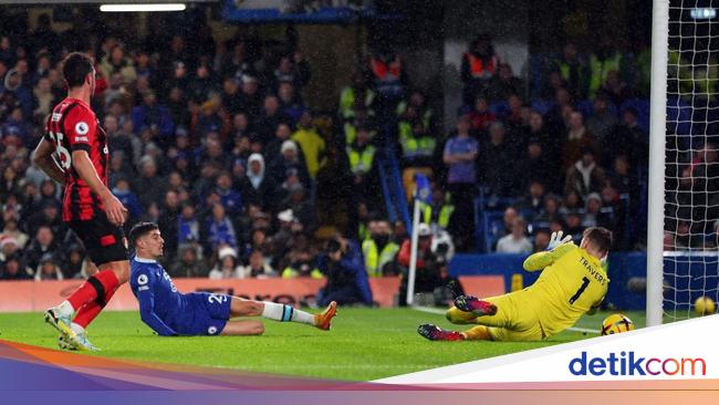 The Blues Unggul 2-0 di Babak I