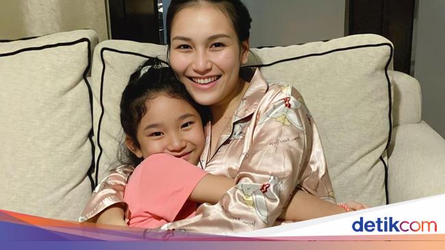 Happy Birthday Bilqis! Ayu Ting Ting Ucap Doa Terbaik untuk Sang Putri