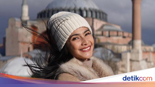 Maudy Koesnaedi Ungkap Pentingnya Bahagiakan Anak Pengidap Kanker