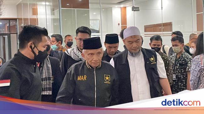 Lolos Jadi Peserta Pemilu 2024, Amien Rais Puji-puji KPU Bawaslu