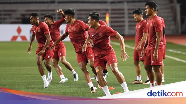 #TimnasDay, Warganet Doakan Tim Garuda Menang Lawan Vietnam