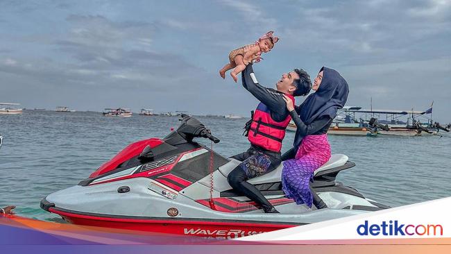 Ria Ricis Minta Maaf Usai Ajak Anak Naik Jetski