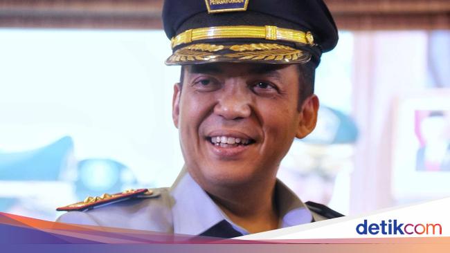 Dirjen Imigrasi Silmy Karim Jadi Komisaris Telkom