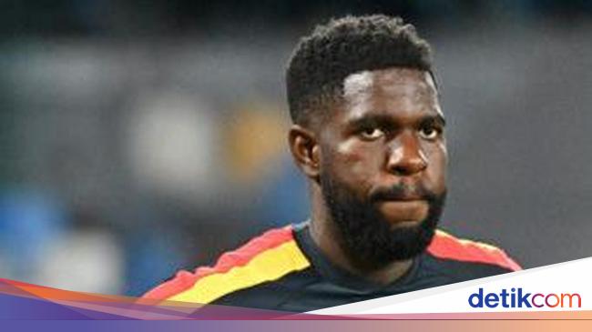 Samuel Umtiti cries after becoming a victim of racism from Lazio fans