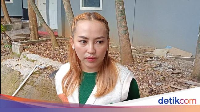 Mpok Alpha Berduka Koh Ahong Meninggal, Ogah Bahas Dugaan Penipuan Proyek Rumah