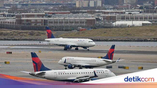 Ada Apa dengan Boeing? Kali Ini Roda Hidung Pesawat Tiba-tiba Copot