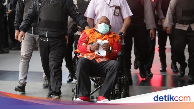 Lukas Enembe di Rutan, Kondisi Stabil Bisa Makan dan Mandi